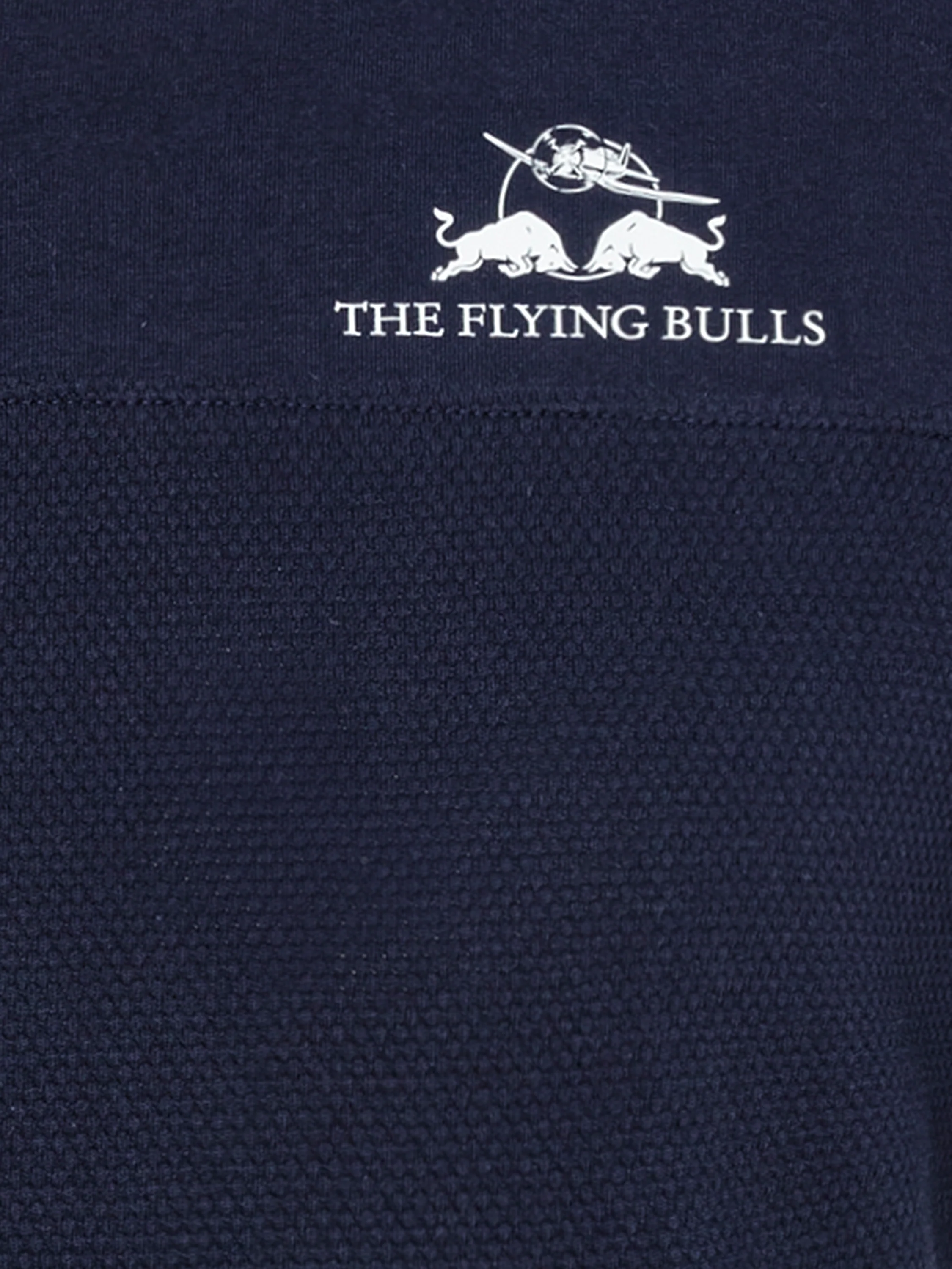1305-the-flying-bulls-contrast-t-shirt-4.webp The Flying Bulls Contrast T-Shirt