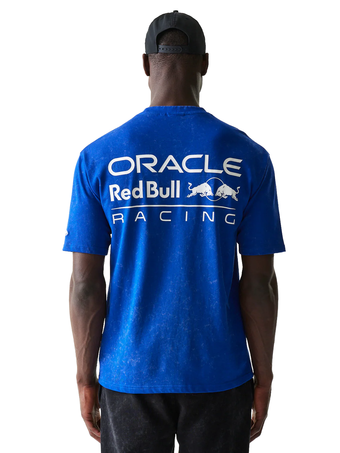 157-oracle-red-bull-racing-new-era-graphic-patch-t-shirt-2.webp Oracle Red Bull Racing New Era Graphic Patch T-Shirt