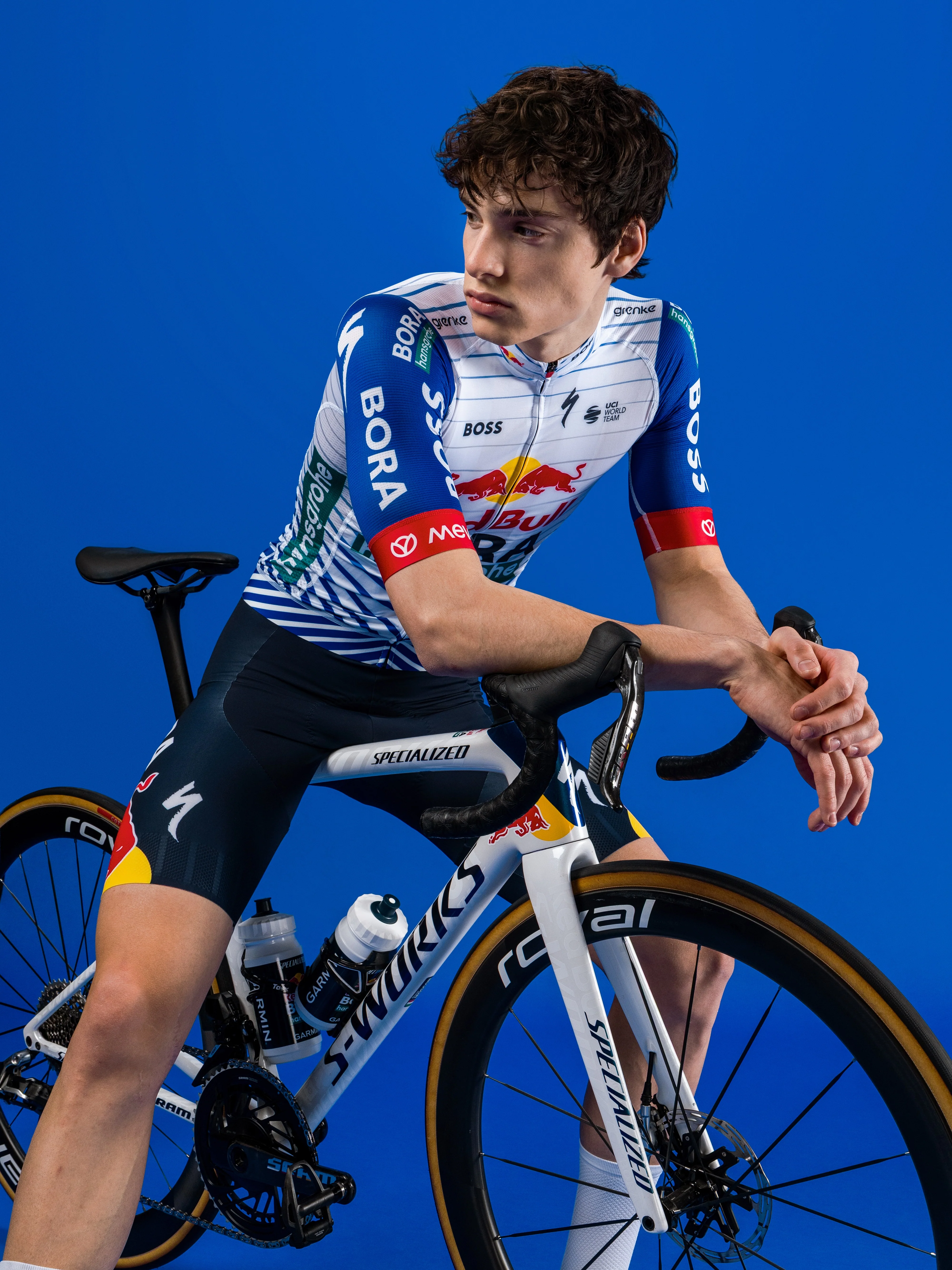 1738-red-bull-bora-hansgrohe-specialized-training-jersey-1.webp Red Bull BORA hansgrohe SPECIALIZED Training Jersey