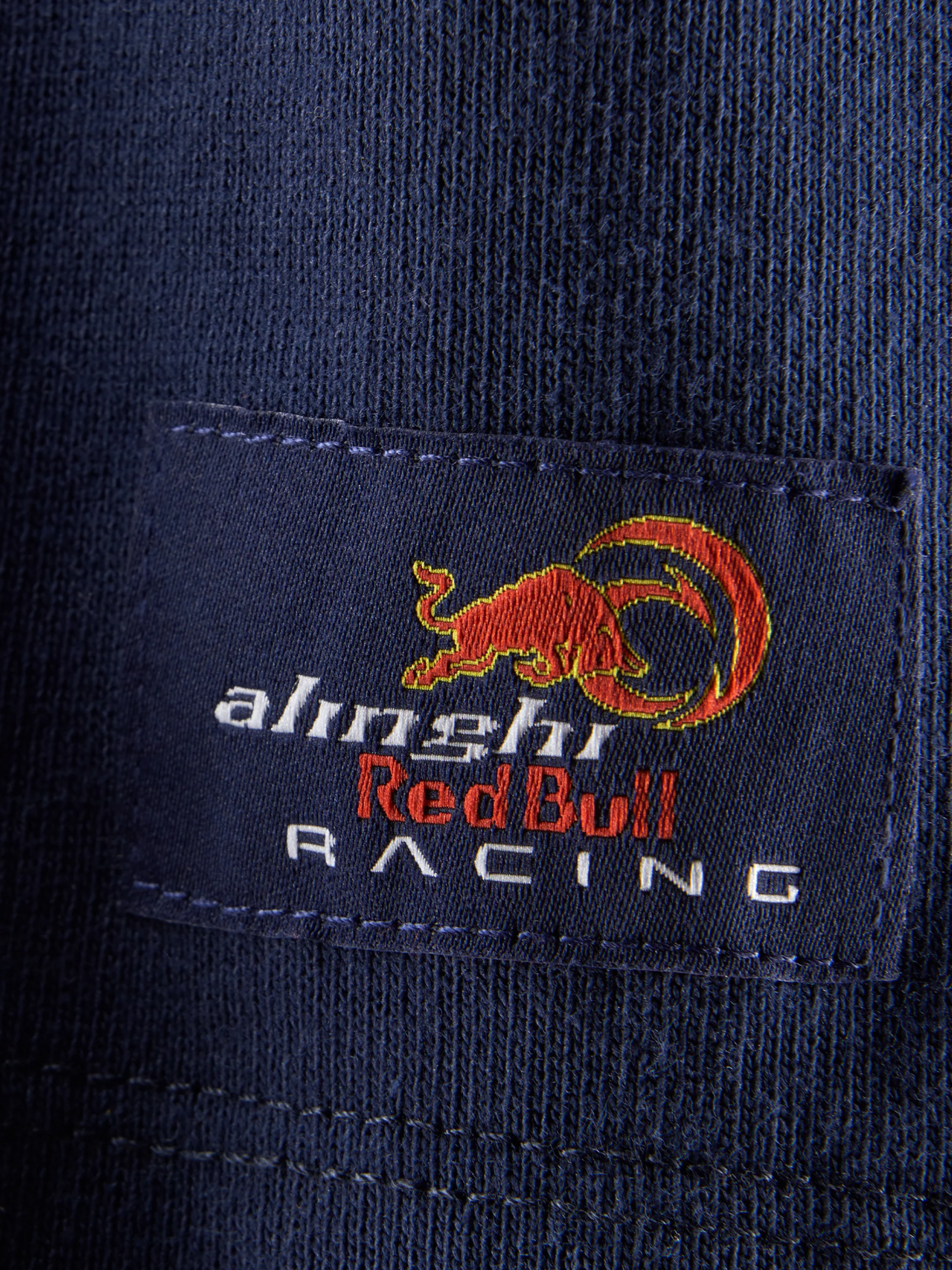 2264-alinghi-red-bull-racing-bull-t-shirt-4.webp Alinghi Red Bull Racing Bull T-Shirt