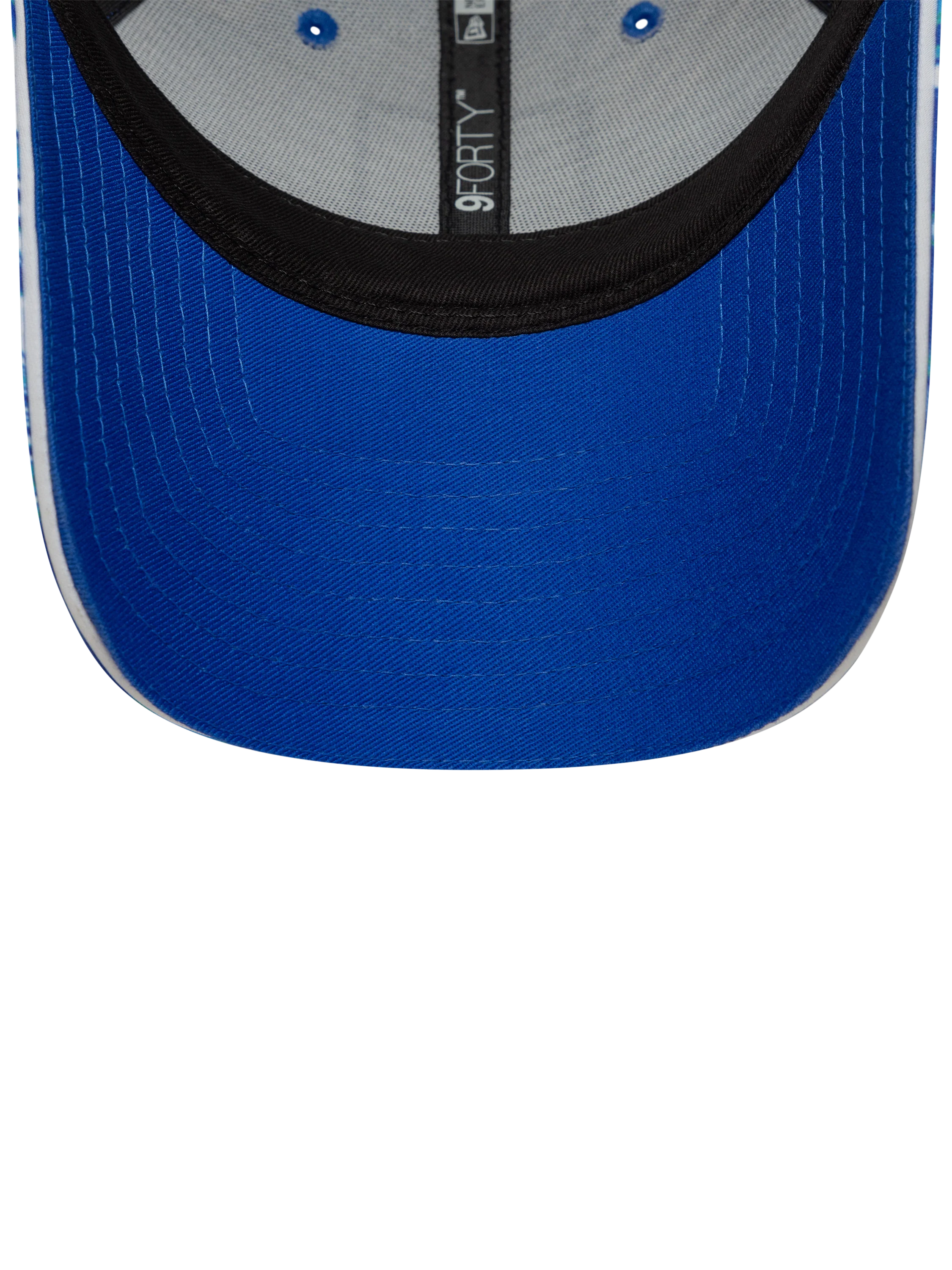 2337-visa-cash-app-racing-bulls-new-era-9forty-abstract-hat-5.webp Visa Cash App Racing Bulls New Era 9Forty Abstract Hat