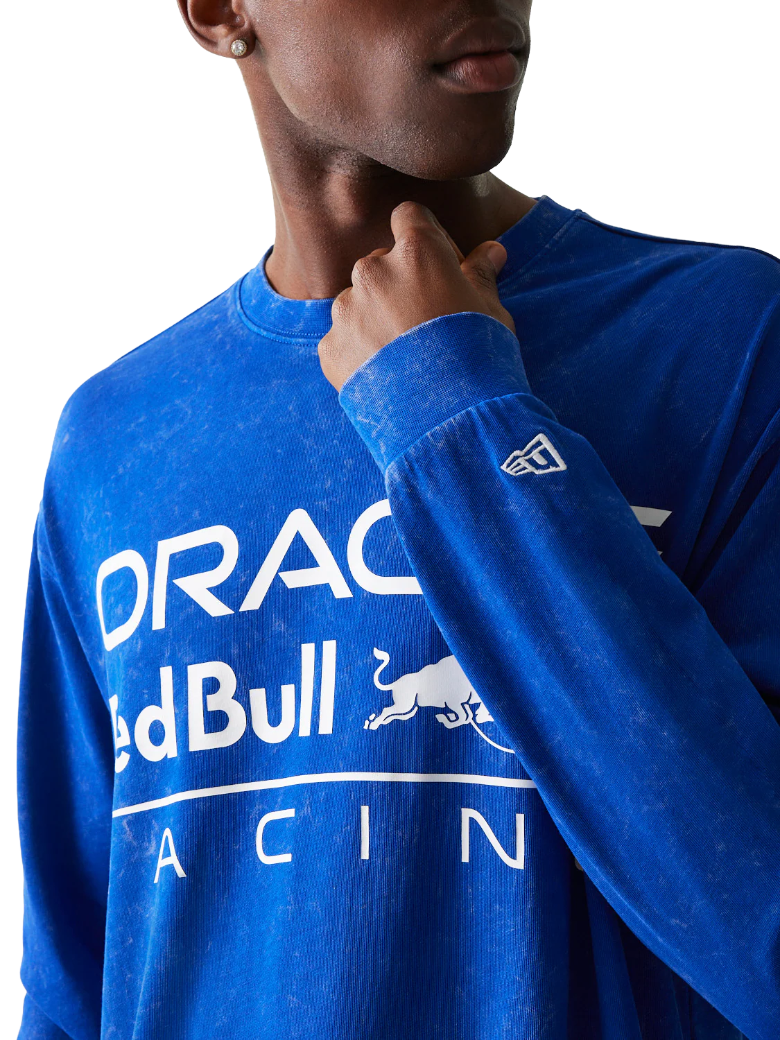 431-oracle-red-bull-racing-new-era-logo-long-sleeve-t-shirt-2.webp Oracle Red Bull Racing New Era Logo Long-Sleeve T-Shirt