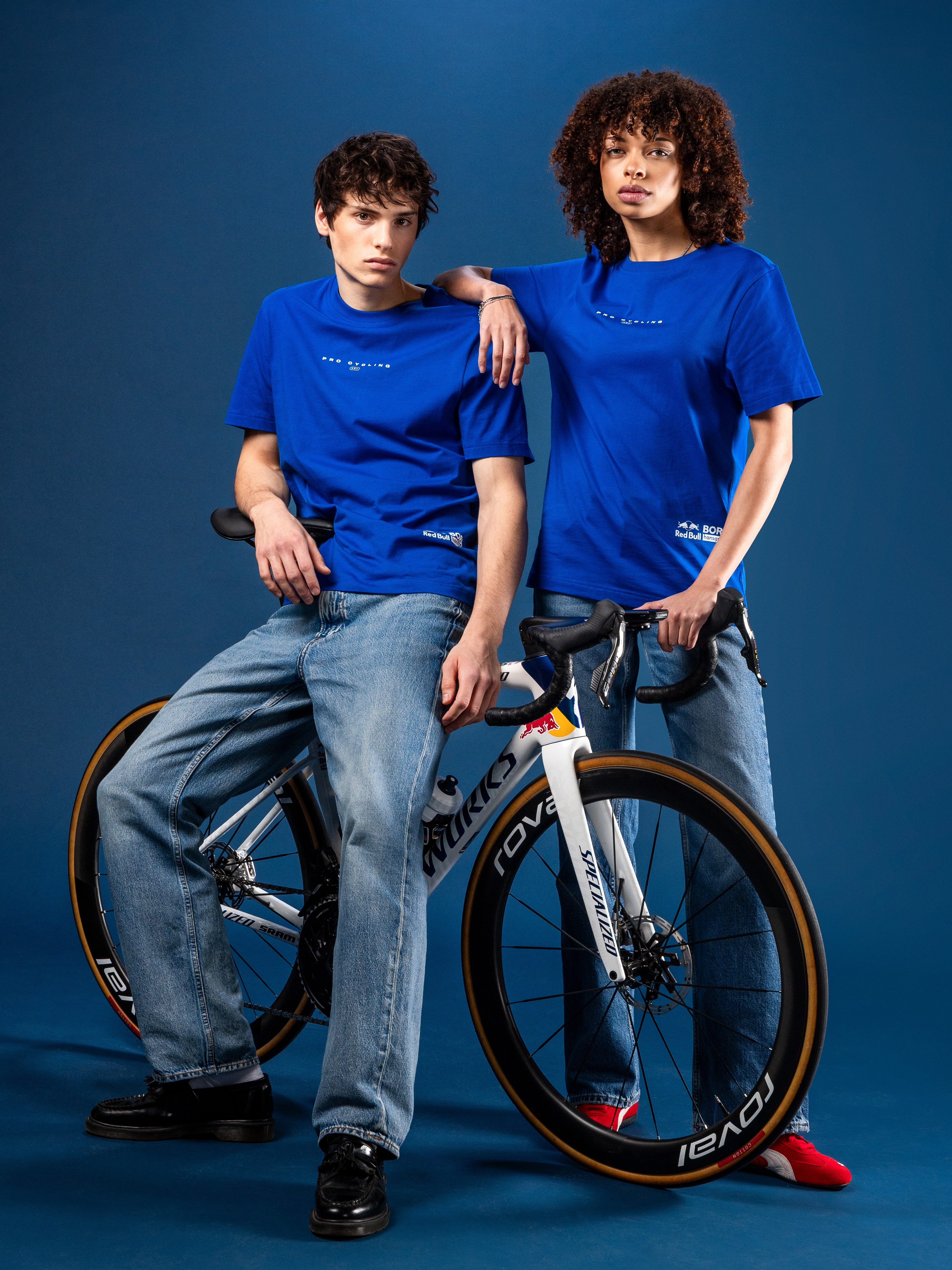 471-red-bull-bora-hansgrohe-lifestyle-pro-cycling-t-shirt-4.jpg Red Bull BORA hansgrohe Lifestyle Pro Cycling T-Shirt