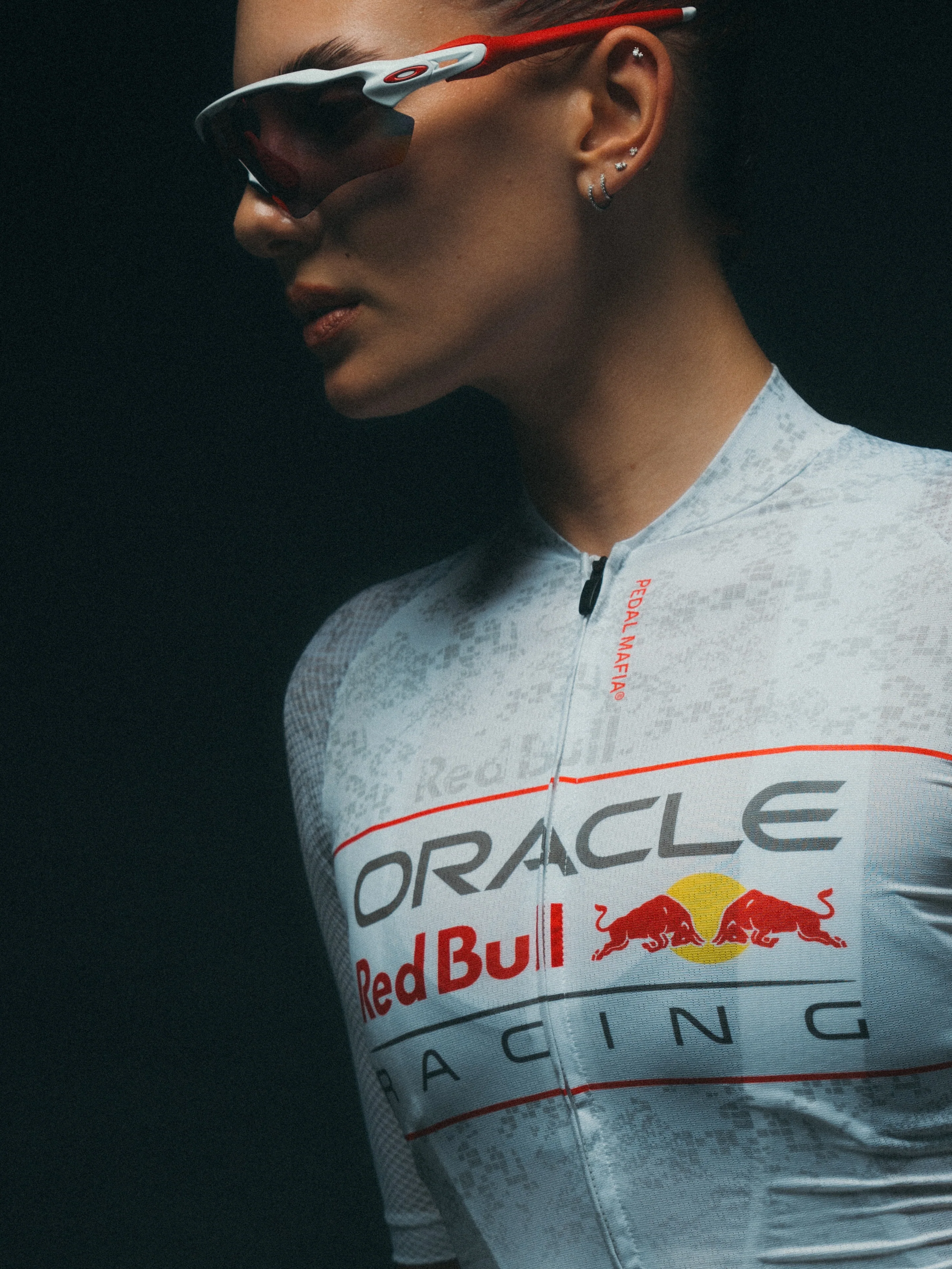 565-oracle-red-bull-racing-x-pedal-mafia-women-s-cycling-jersey-4.webp Oracle Red Bull Racing x Pedal Mafia Women's Cycling Jersey